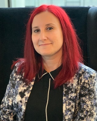 Photo of Amy Senftleber-Makopoulos, Licensed Professional Counselor, R-DMT, LPC