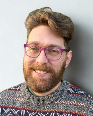 Photo of Toby Singer, Licensed Master Social Worker, LMSW