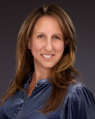 Photo of Leigh Mazzone, Clinical Social Work/Therapist, LCSW