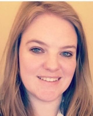 Photo of Ashley Tomlinson, Licensed Professional Clinical Counselor
