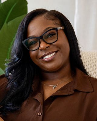 Photo of Kayla Young - Expressions Clinical Growth Collective, Clinical Social Work/Therapist, LMSW