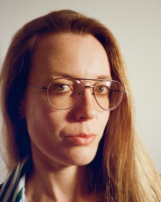 Photo of Vita Emery, Pre-Licensed Professional, LMSW, PhD