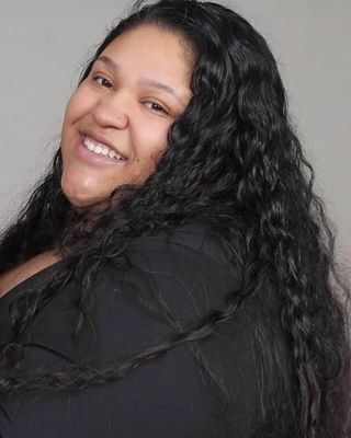 Photo of Jaden Raynor, Pre-Licensed Professional, MSW