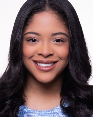 Photo of Julia Sweet, Marriage & Family Therapist Associate, LMFT-A