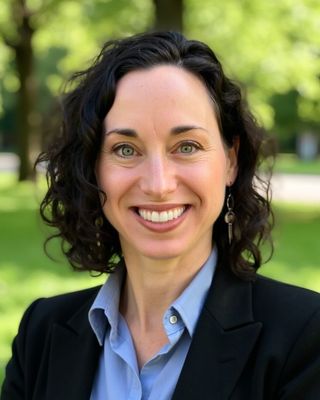 Photo of Jessica R. Zinder, Psychologist, Ph.D.