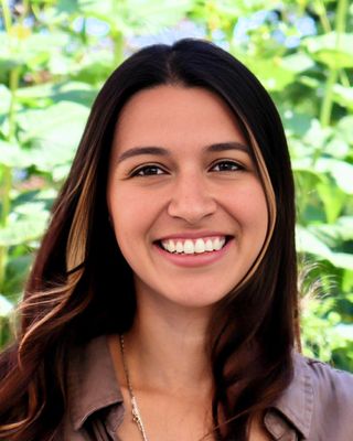 Photo of Yolanda Reyes, Clinical Social Work/Therapist, LCSW, MSW