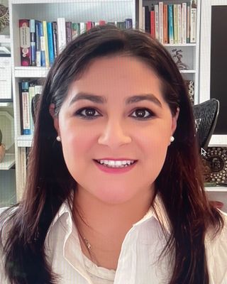 Photo of Rosa Sicairos, Licensed Professional Clinical Counselor in Westminster, CA