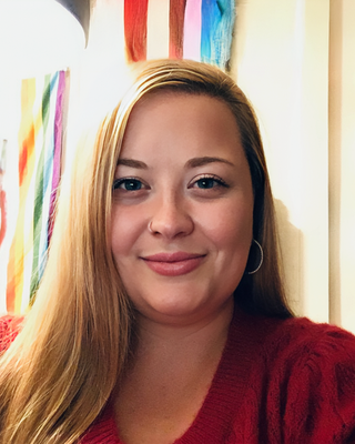 Photo of Taylor Smith, Marriage & Family Therapist, LMFT