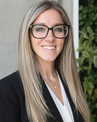 Photo of Taleka Vanskike, Clinical Social Work/Therapist, MSW, LCSW