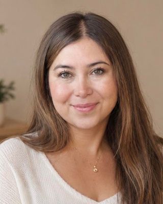 Photo of Nicole Llanos Garrido, Registered Psychotherapist (Qualifying)