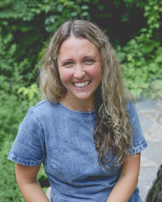 Photo of Bridget Weaver, Licensed Professional Counselor, LPC, CCTP