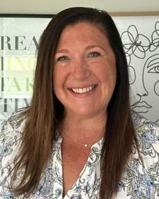 Photo of Shellie Rozic, Clinical Social Work/Therapist, LISW-S, MSW