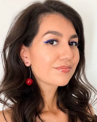 Photo of Paola Michelle Estrella, Clinical Social Work/Therapist, LCSW