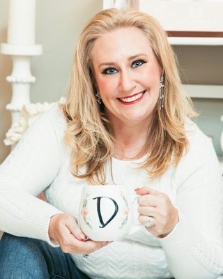 Photo of DeAnn Fleming, Licensed Clincal Professional Counselor, LCPC, LPC, SEP
