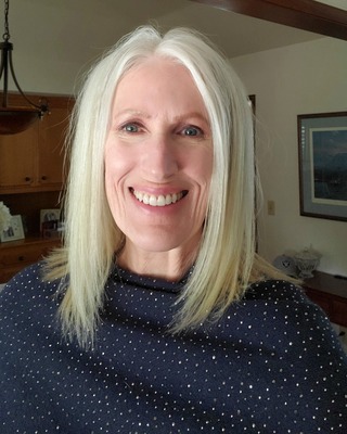 Photo of Julie Flores, Clinical Social Work/Therapist in Exeter, CA