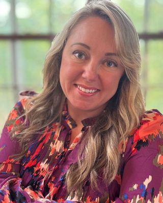 Photo of Erin Barbee, Psychiatric Nurse Practitioner, MSN, PMHNP