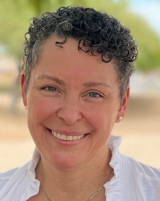 Photo of Jennifer Redwitz, Licensed Professional Counselor in Scottsdale, AZ