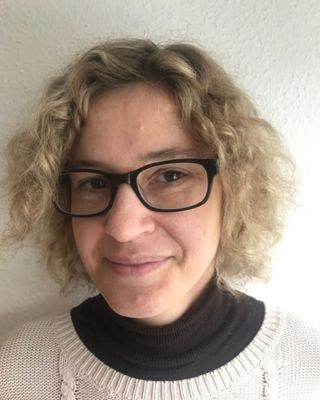Photo of Asha Kaszczuk-Baulch, Counsellor, MBACP