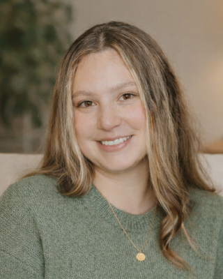 Photo of Alize Cordero, Pre-Licensed Professional, RCSWI