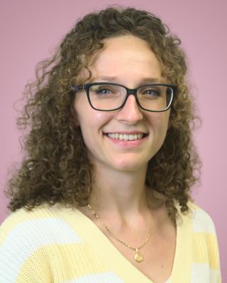 Photo of Raphaela Platt, Registered Psychotherapist (Qualifying), MA, MSc, BCS