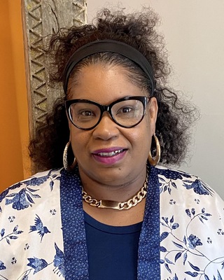 Photo of Toya Liggons, Clinical Social Work/Therapist in Louisville, KY