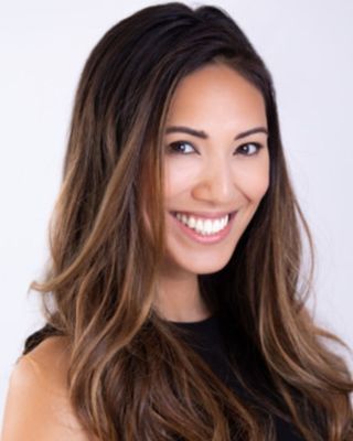 Photo of Farrah Samadi, Psychiatric Nurse Practitioner, PMHNP