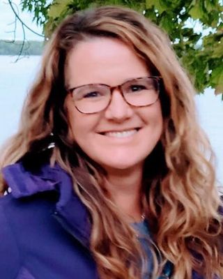Photo of Elizabeth L Sinclair, Licensed Clinical Mental Health Counselor, LCMHC, School