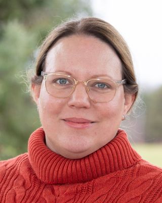 Photo of Jesse Lowe, MA, MaMHCA, AAMFT, APFM