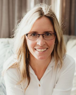 Photo of Lindsay Storm, Clinical Social Work/Therapist in T3M, AB
