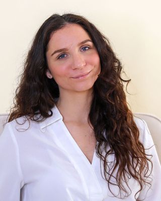 Photo of Lauren Tansel, MBACP, Psychotherapist