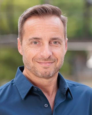 Photo of Dr. Bradley Hack, Psychologist, PhD