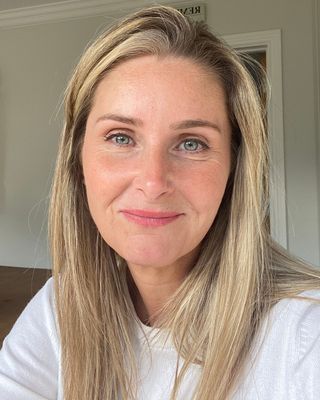 Photo of Liv Smith, Psychotherapist, MBACP Accred