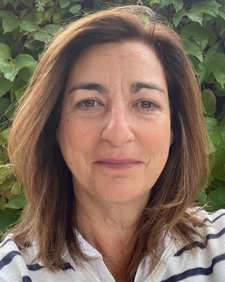 Photo of Elaine Barry, Counsellor, MA, BACP