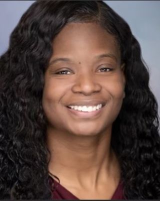Photo of Shnequia Webb, Clinical Social Work/Therapist, LCSW