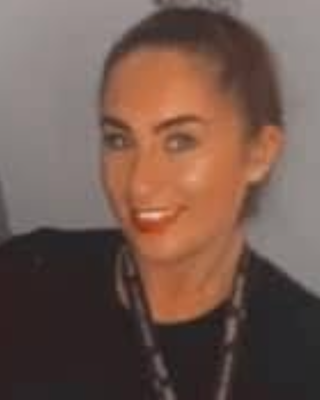 Photo of Rebecca Hargreaves, Counsellor, DCounsPsych, BACP