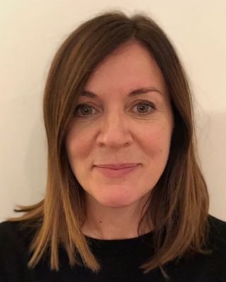 Photo of Gayle Johnston, Counsellor, MBACP