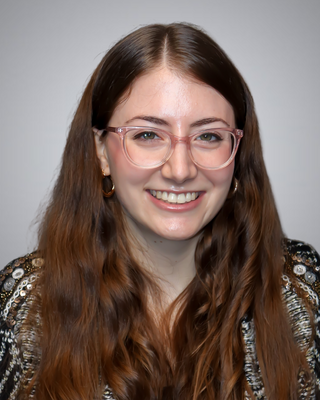Photo of Shannon Bucciarelli, Psychiatric Nurse Practitioner, MSN, PMHNP, B-C