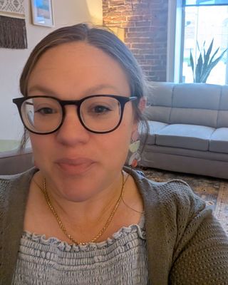 Photo of Sarah Luvender-Newman - Radiance Counseling, Clinical Social Work/Therapist, LCSW
