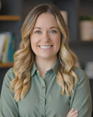 Photo of Lyndsy Donnell, LPC-Associate, MS