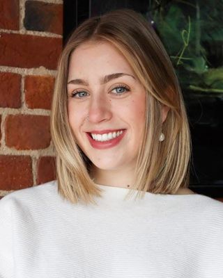 Photo of Molly Barry, Pre-Licensed Professional, BA, MA Can