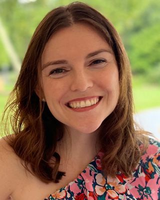 Photo of Danielle Crabb, Clinical Social Work/Therapist, MSW, LICSW