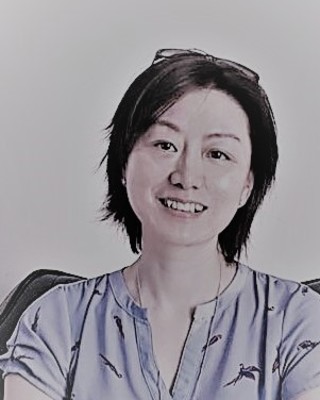 Photo of Hailing Huang, Registered Psychotherapist in Ontario