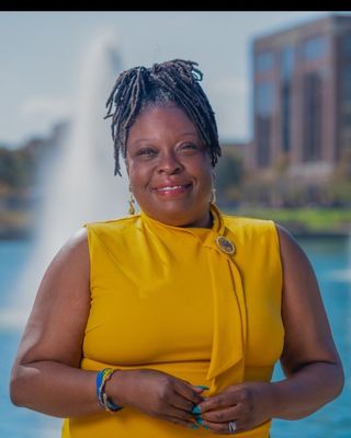 Photo of Yvonne Lynn-Bedzra, Pre-Licensed Professional, LPC-R
