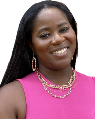 Photo of Janay Holland, Pre-Licensed Professional, MAMFT