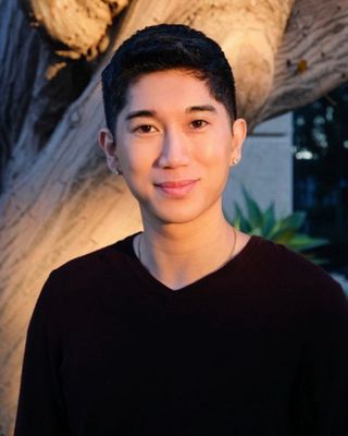 Photo of Dr. Justin Amigo, Registered Psychological Associate, PsyD