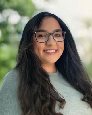 Photo of Maria Fisher, Pre-Licensed Professional