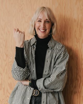 Photo of Nicole Neufeld, Counsellor, MC, RCC