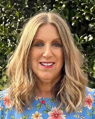 Photo of Julie Fried, Licensed Clinical Professional Counselor, LCPC