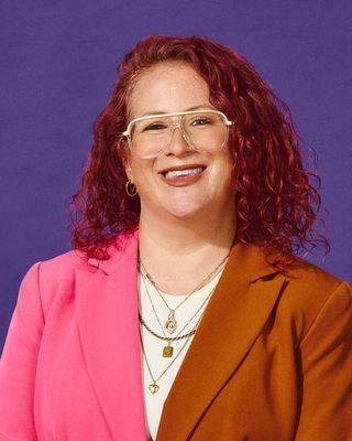 Photo of Liz Weck, Pre-Licensed Professional, LSW