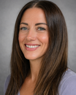Photo of Phallon Dayvault, Clinical Social Work/Therapist, MSW, LCSWA